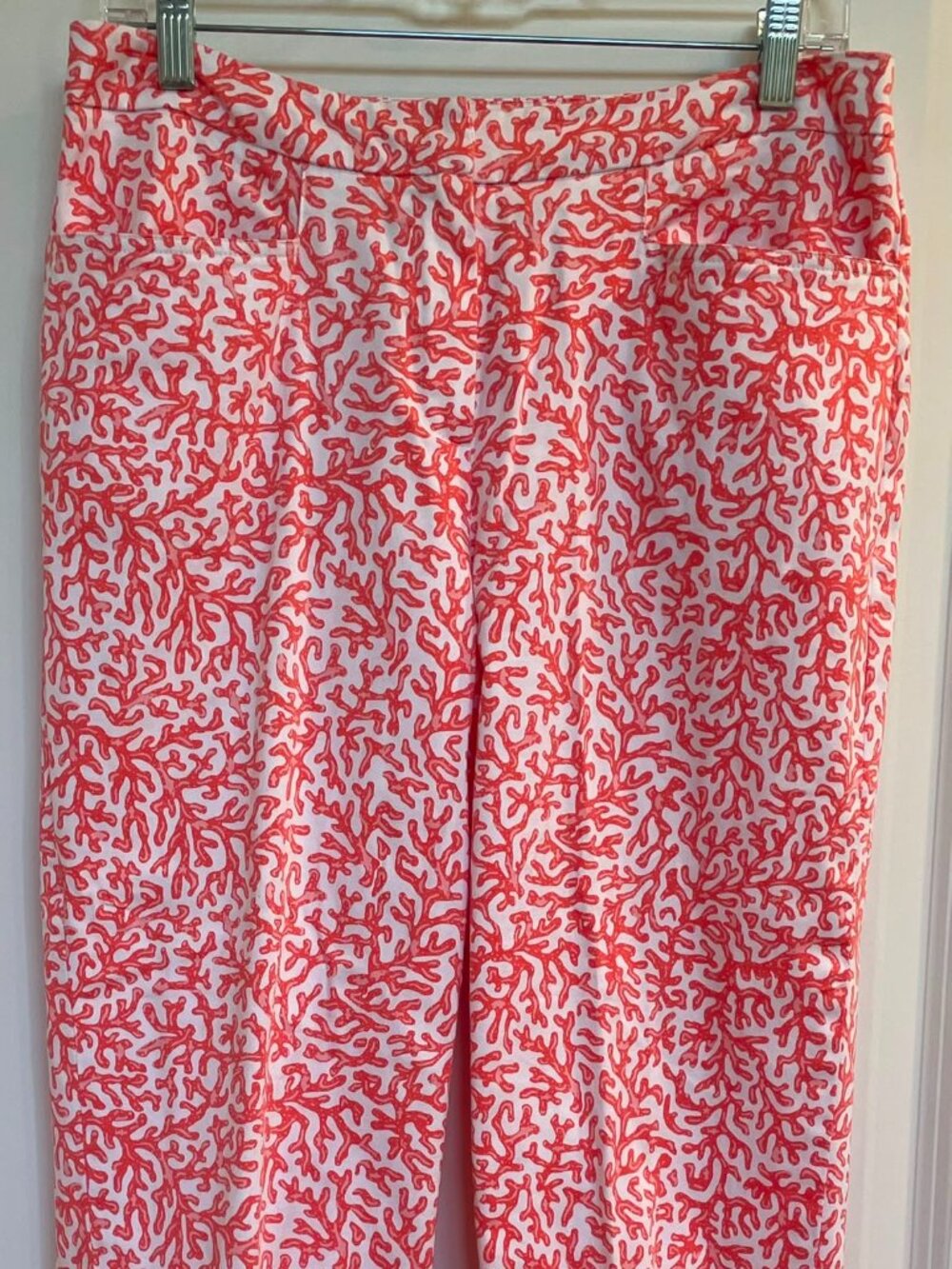 LILY & VAN Women’s Coral Chino Capri Pants, Size 8